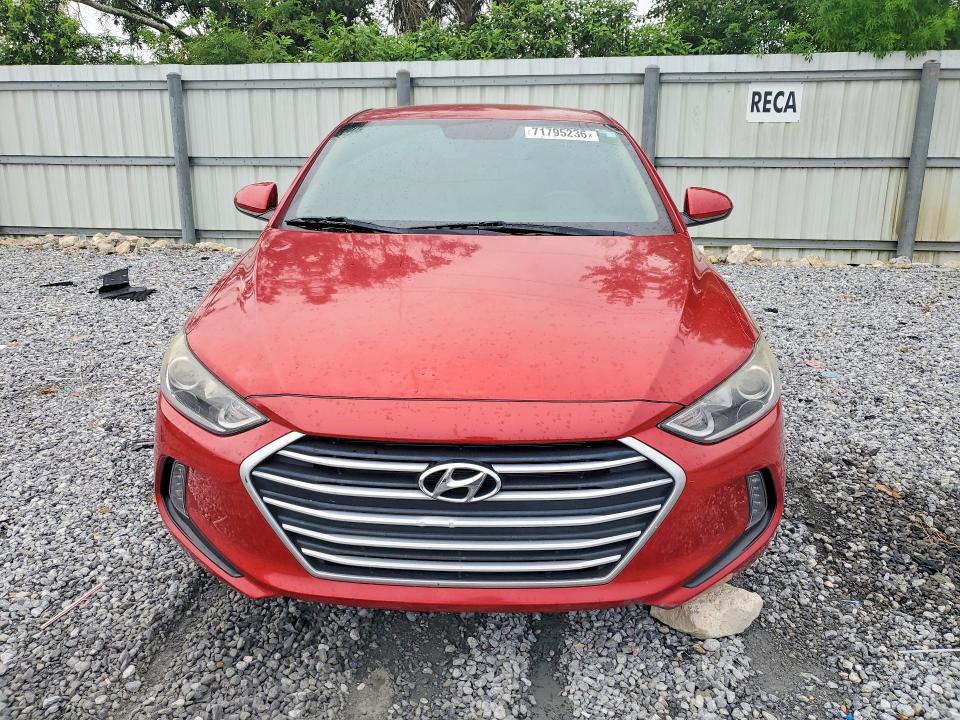 71795236 :رقم المزاد ، 5NPD84LF5HH012208 vin ، 2017 Hyundai Elantra مزاد بيع
