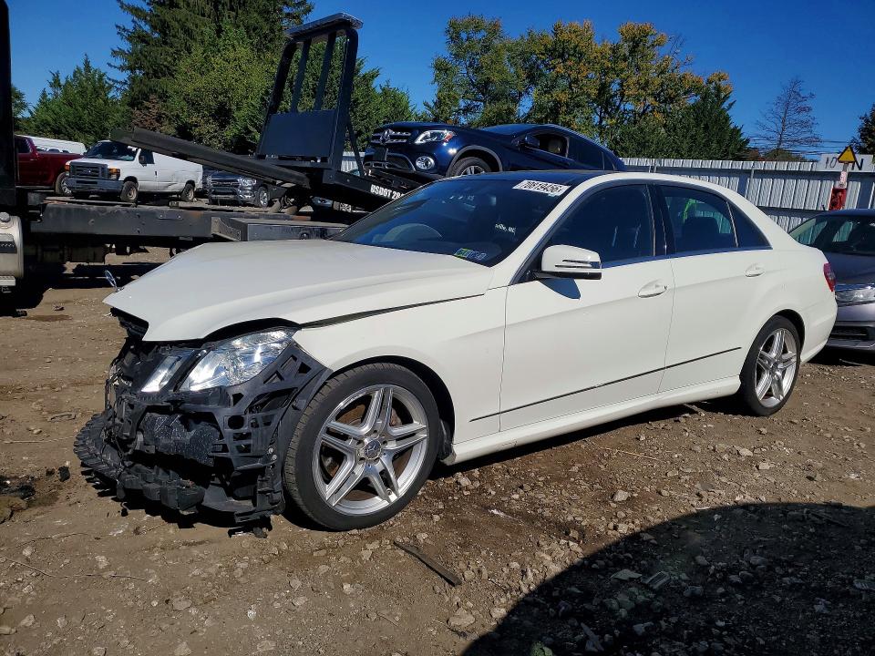 70819456 :رقم المزاد ، WDDHF8HB4BA392389 vin ، 2011 Mercedes-benz E مزاد بيع