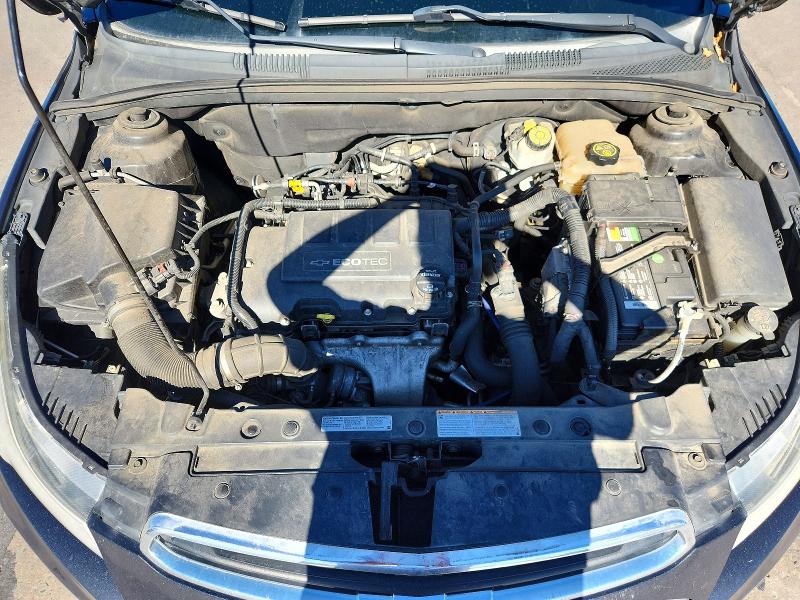 70907606 :رقم المزاد ، 1G1PE5SB1F7250450 vin ، 2015 Chevrolet Cruze مزاد بيع