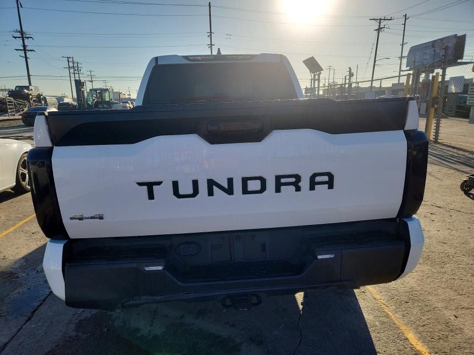 71496836 :رقم المزاد ، 5TFLA5DB5RX227336 vin ، 2024 Toyota Tundra مزاد بيع