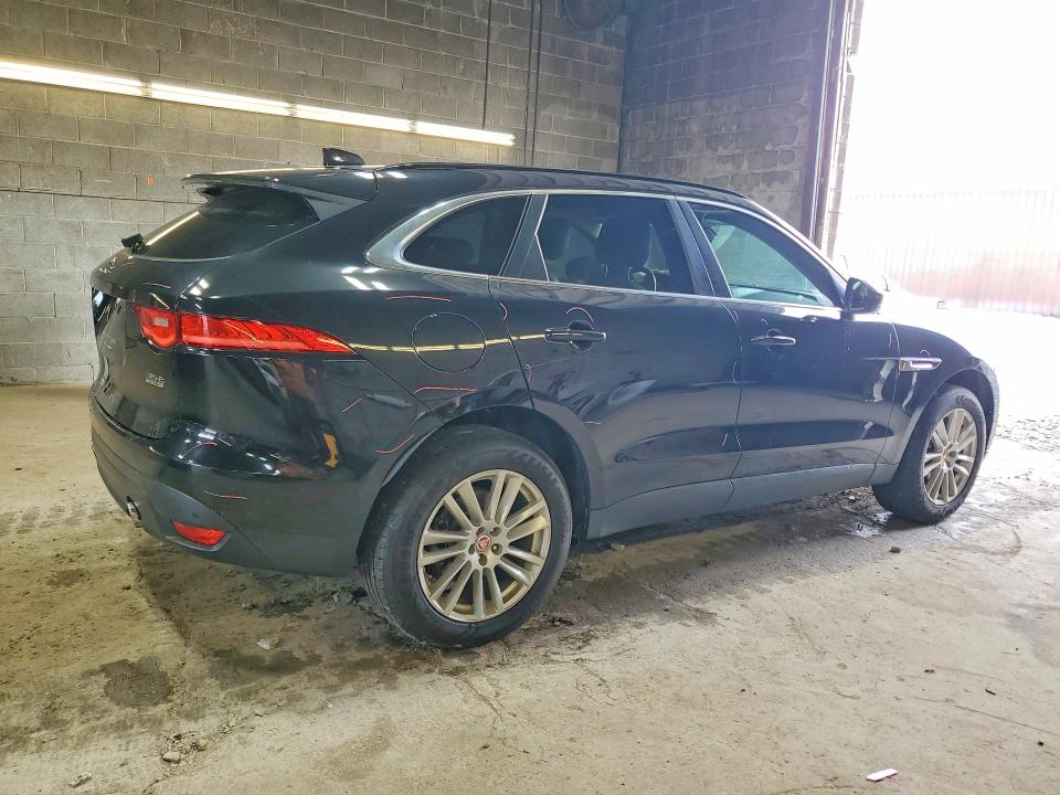 Продаж на аукціоні авто 2017 Jaguar F-pace, vin: SADCK2BV0HA070409, номер лоту: 71497366