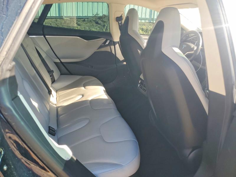 71178596 :رقم المزاد ، 5YJSA1H17EFP35169 vin ، 2014 Tesla Model S مزاد بيع