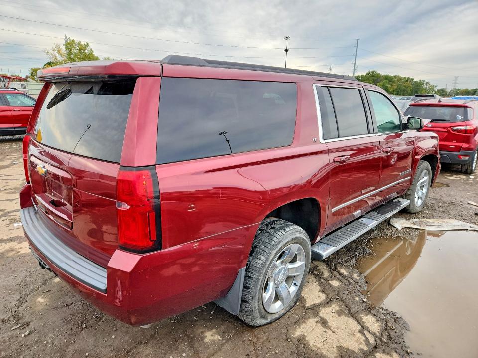 71428926 :رقم المزاد ، 1GNSKHKC0JR384732 vin ، 2018 Chevrolet Suburban مزاد بيع