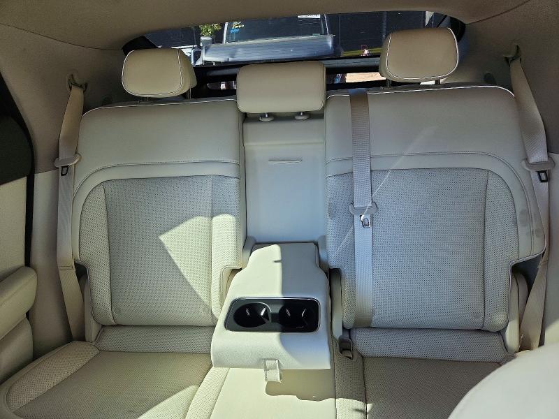 Продаж на аукціоні авто 2025 Genesis Gv60, vin: KMUKCDSC8SU027762, номер лоту: 71385876