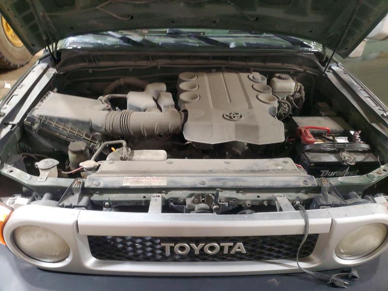 2010 Toyota Fj Cruiser მანქანა იყიდება აუქციონზე, vin: JTEBU4BF5AK078698, აუქციონის ნომერი: 72482426