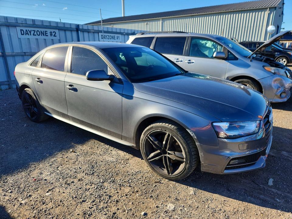 Продажа на аукционе авто 2015 Audi A4, vin: WAUBFCFL9FN028270, номер лота: 71990776