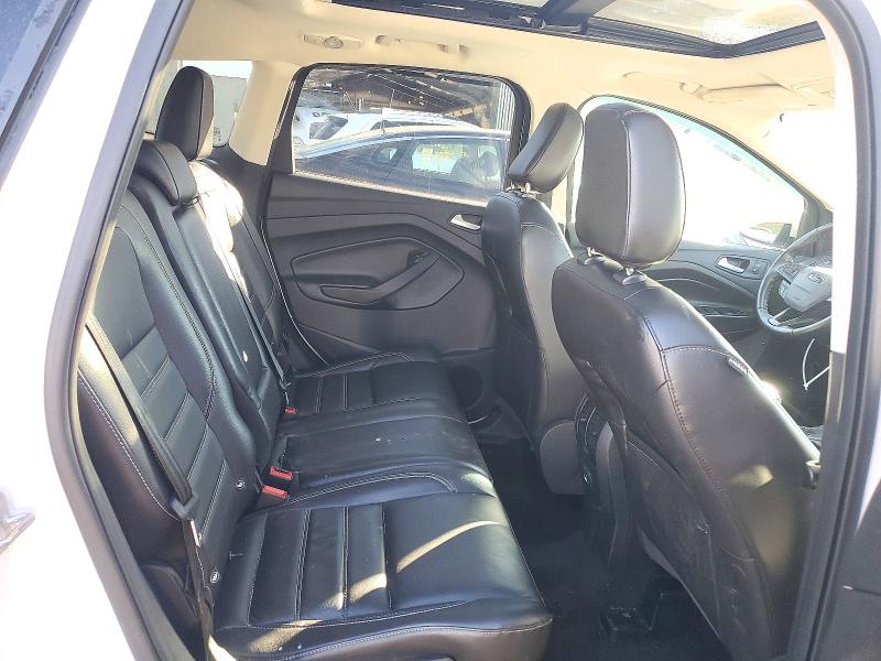 72376506 :رقم المزاد ، 1FMCU9HD5JUA14382 vin ، 2018 Ford Escape مزاد بيع