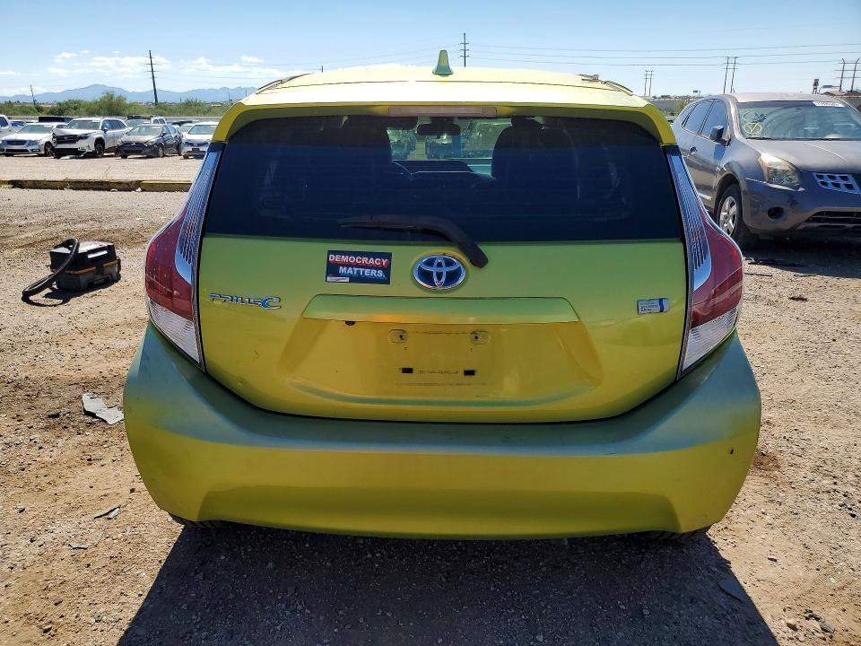Продажа на аукционе авто 2016 Toyota Prius C, vin: JTDKDTB39G1123936, номер лота: 71590346