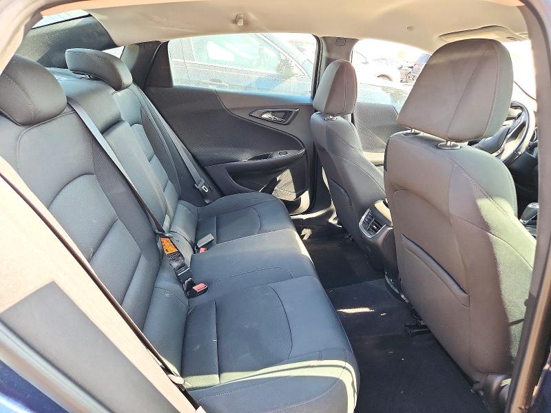 71154526 :رقم المزاد ، 1G1ZE5ST9HF126128 vin ، 2017 Chevrolet Malibu مزاد بيع