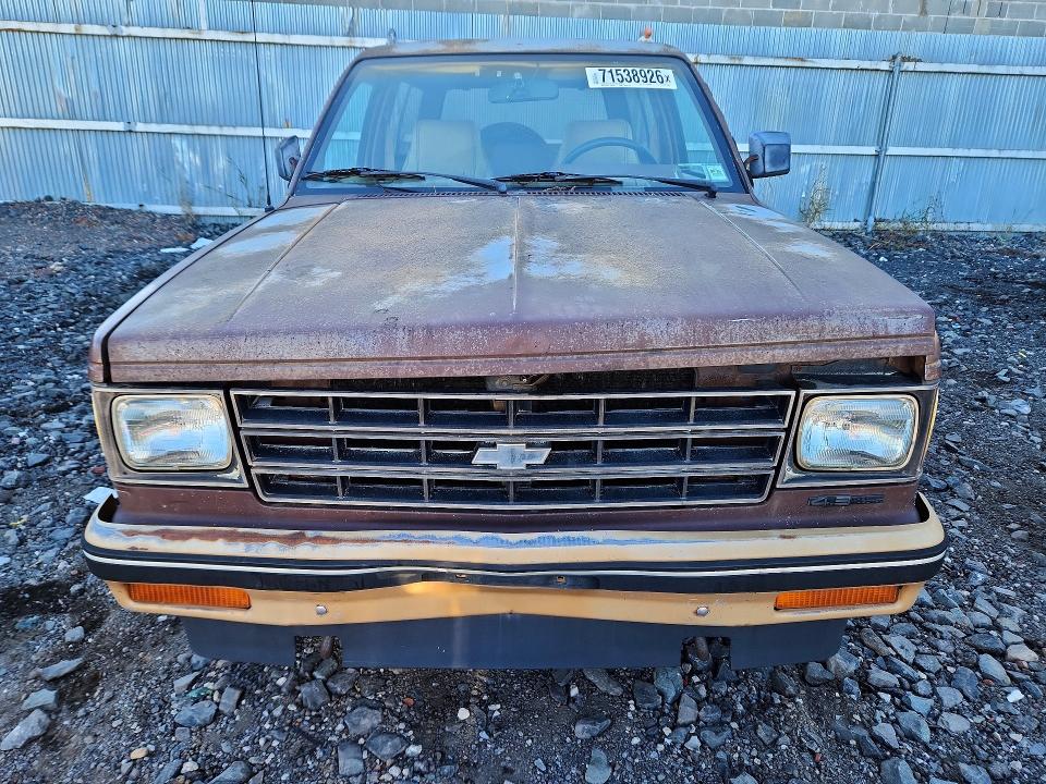 1988 Chevrolet Blazer მანქანა იყიდება აუქციონზე, vin: 1GNCT18Z9J0159654, აუქციონის ნომერი: 71538926