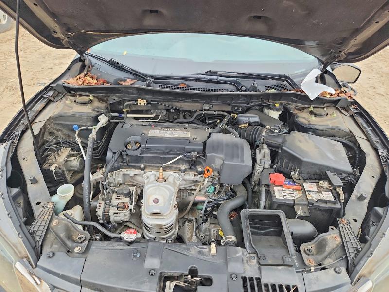 71810946 :رقم المزاد ، 1HGCR2F38DA091715 vin ، 2013 Honda Accord مزاد بيع