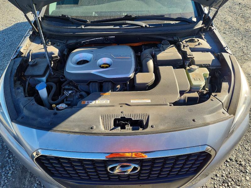 2016 Hyundai Sonata Hybrid მანქანა იყიდება აუქციონზე, vin: KMHE24L19GA013938, აუქციონის ნომერი: 71564966
