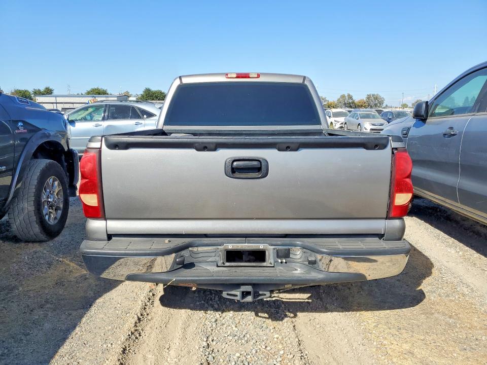 Продаж на аукціоні авто 2007 Chevrolet Silverado, vin: 2GCEC13V371179188, номер лоту: 71457666