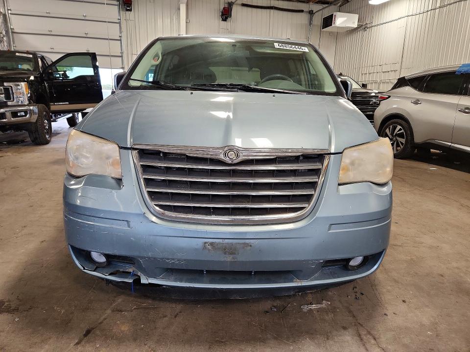 Продаж на аукціоні авто 2010 Chrysler Town & Country, vin: 2A4RR5D10AR184094, номер лоту: 68856446