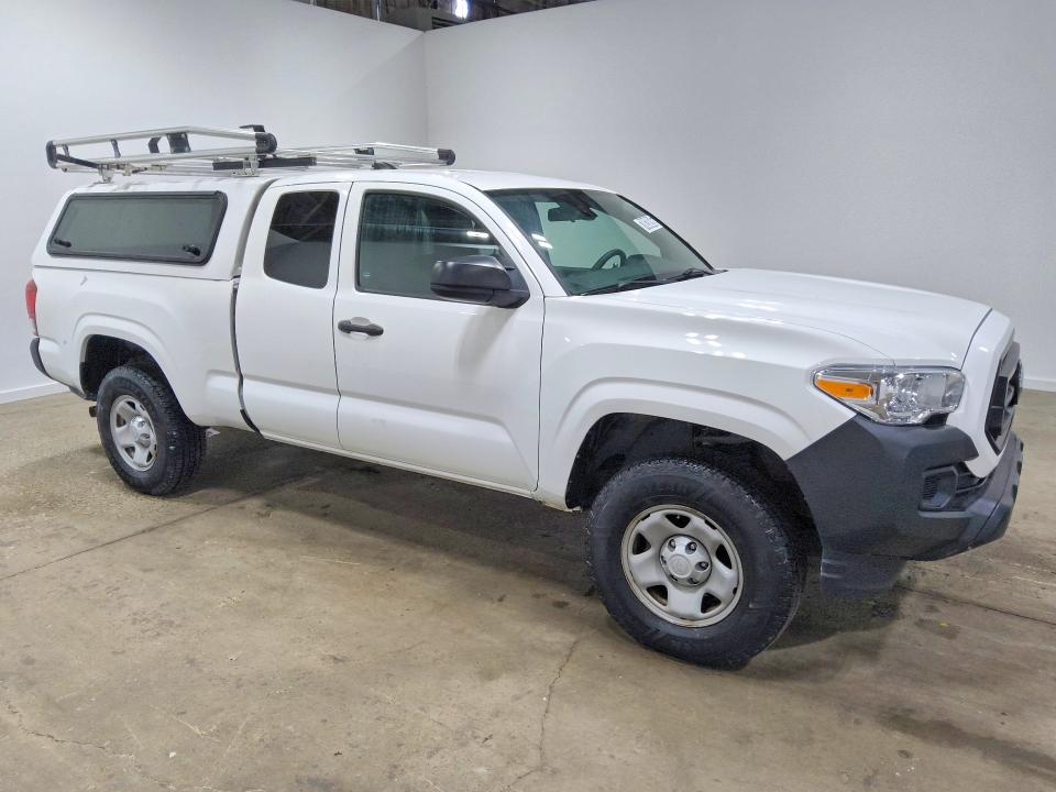 Продажа на аукционе авто 2022 Toyota Tacoma, vin: 3TYRX5GNXNT043240, номер лота: 70830696