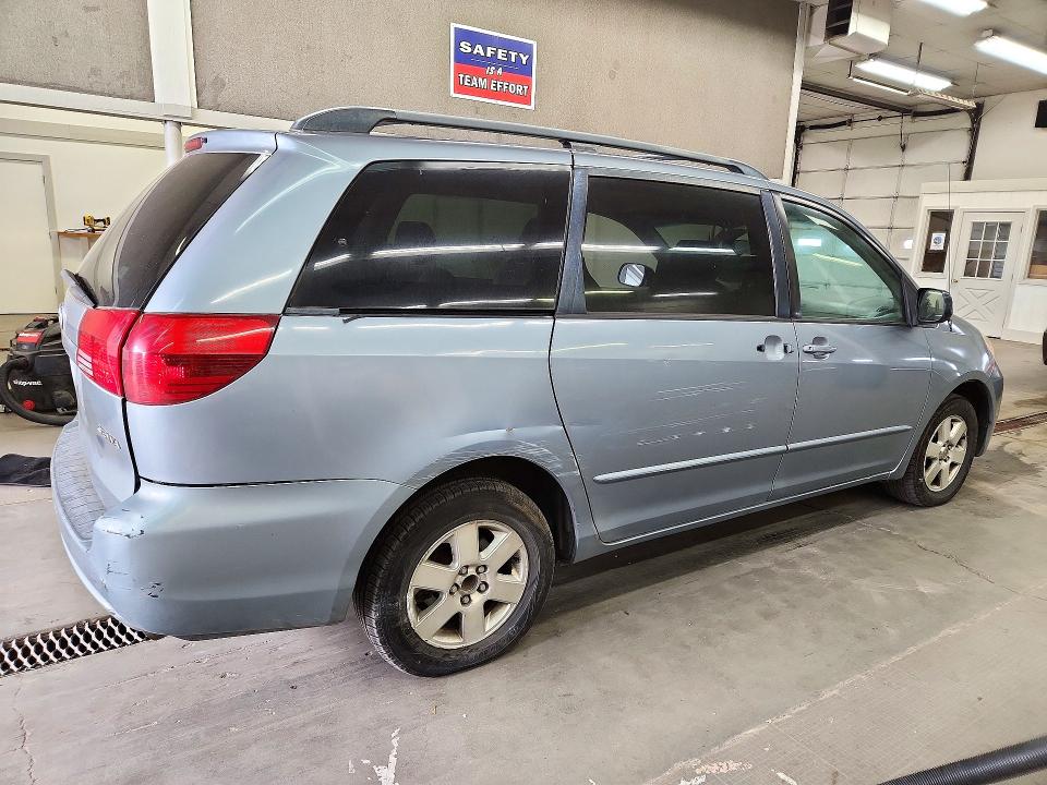 Продажа на аукционе авто 2004 Toyota Sienna, vin: 5TDZA23C54S133605, номер лота: 72021646