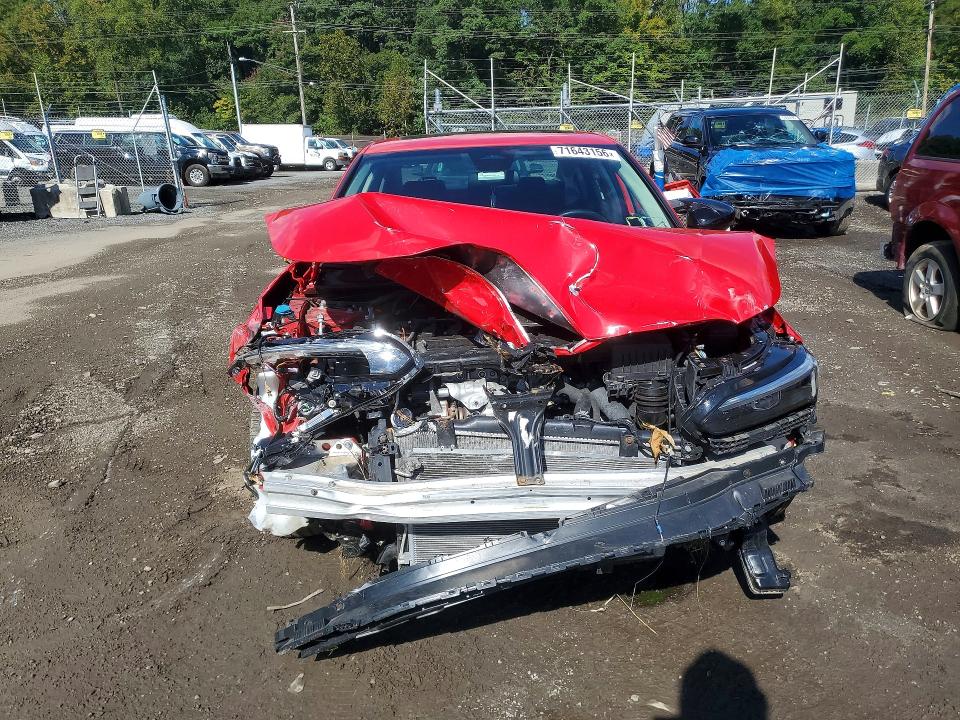 71643156 :رقم المزاد ، 2HGFE1F72NH325727 vin ، 2022 Honda Civic مزاد بيع