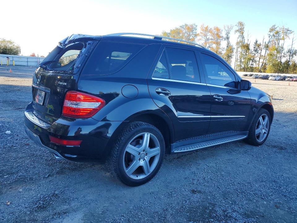 2010 Mercedes-benz Ml მანქანა იყიდება აუქციონზე, vin: 4JGBB7CB2AA579427, აუქციონის ნომერი: 72718626