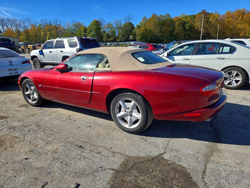73777936 :رقم المزاد ، SAJGX2747VC003841 vin ، 1997 Jaguar Xk8 مزاد بيع