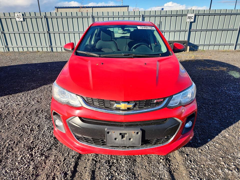 72499106 :رقم المزاد ، 1G1JD6SB1H4163179 vin ، 2017 Chevrolet Sonic مزاد بيع