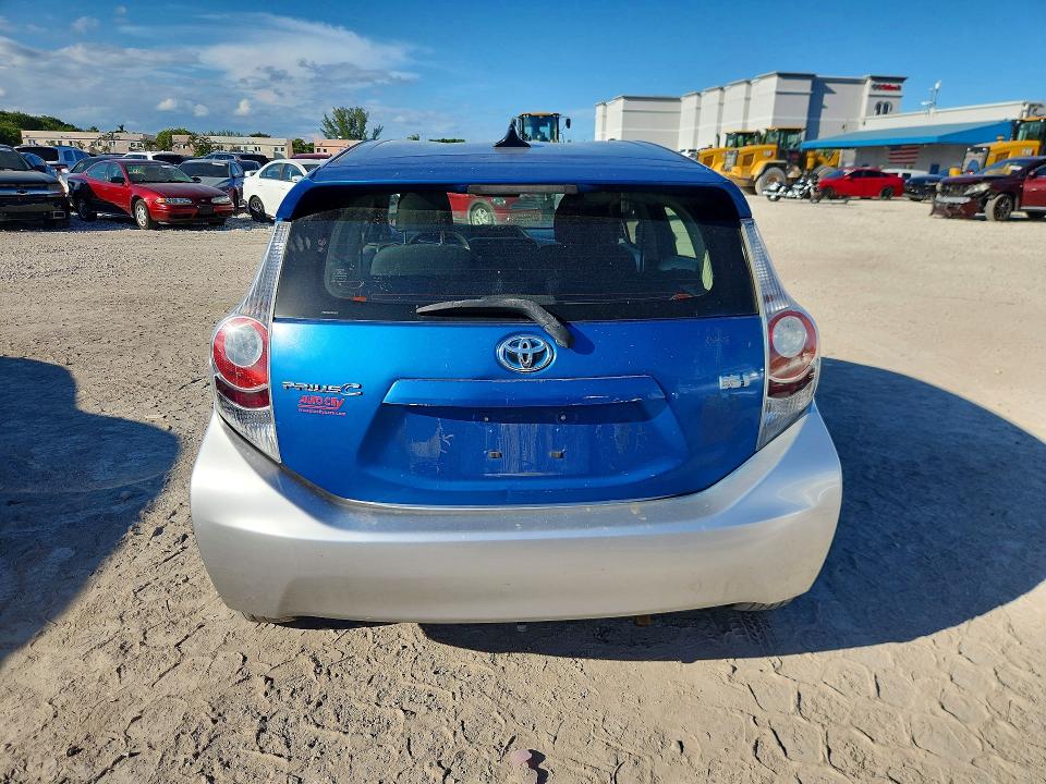 Aukcja sprzedaży 2012 Toyota Prius C, vin: JTDKDTB38C1009288, numer aukcji: 71899766