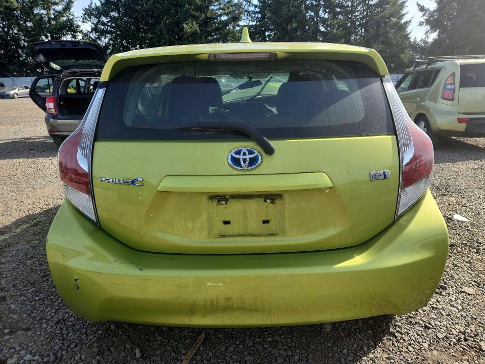 2015 Toyota Prius C მანქანა იყიდება აუქციონზე, vin: JTDKDTB36F1111984, აუქციონის ნომერი: 69464486