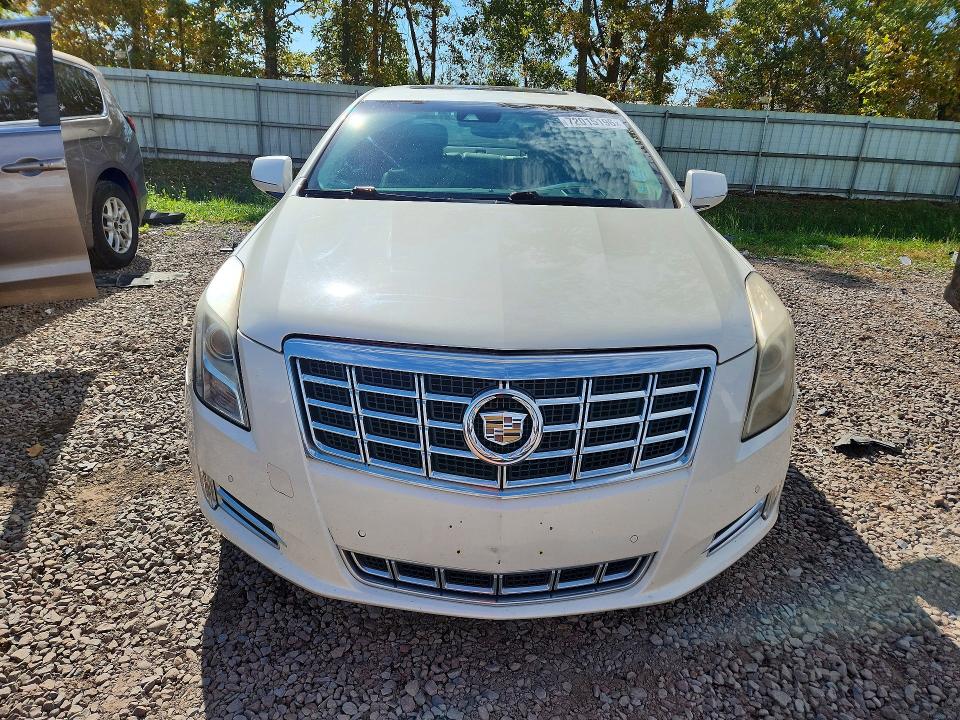 2013 Cadillac Xts მანქანა იყიდება აუქციონზე, vin: 2G61T5S35D9110475, აუქციონის ნომერი: 72015196