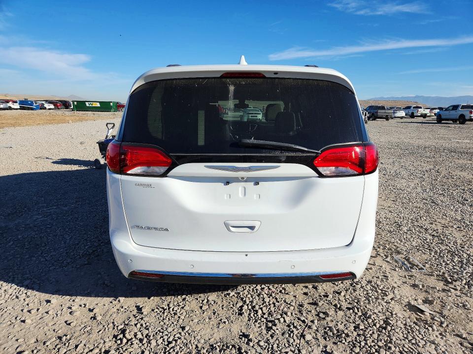 Продажа на аукционе авто 2017 Chrysler Pacifica, vin: 2C4RC1BG0HR552937, номер лота: 70993416