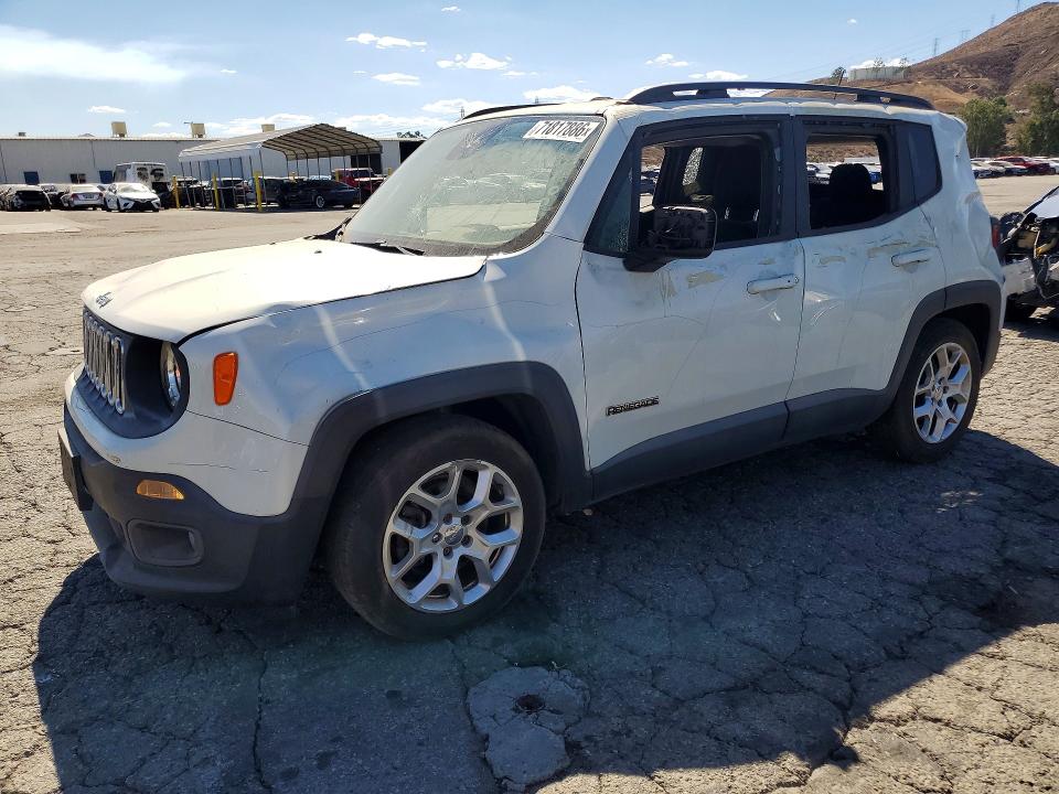2015 Jeep Renegade მანქანა იყიდება აუქციონზე, vin: ZACCJABT3FPC22235, აუქციონის ნომერი: 71817886