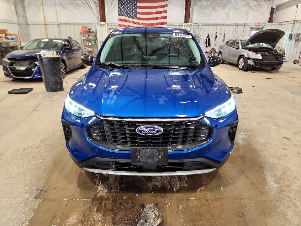 2023 Ford Escape მანქანა იყიდება აუქციონზე, vin: 1FMCU0GN5PUA14056, აუქციონის ნომერი: 72428656