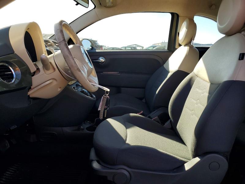 71767696 :رقم المزاد ، 3C3CFFAR4FT562141 vin ، 2015 Fiat 500 مزاد بيع