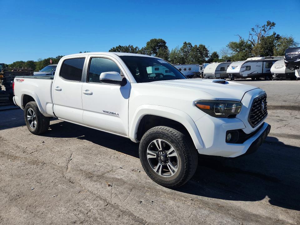 72011866 :رقم المزاد ، 3TMDZ5BN8HM017859 vin ، 2017 Toyota Tacoma مزاد بيع