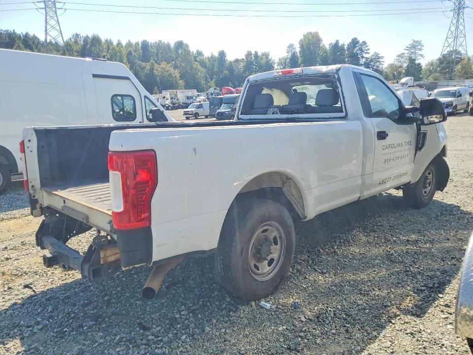 Продажа на аукционе авто 2017 Ford F250, vin: 1FTBF2A61HEC22860, номер лота: 67611156