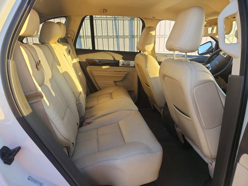 Продажа на аукционе авто 2008 Lincoln Mkx, vin: 2LMDU68C68BJ18975, номер лота: 71764056