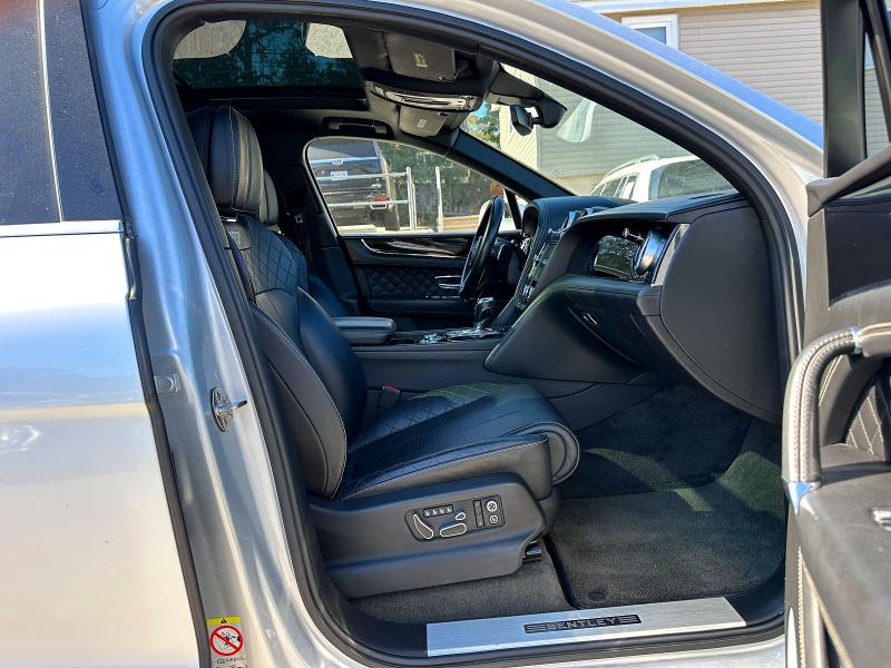2017 Bentley Bentayga მანქანა იყიდება აუქციონზე, vin: SJAAC2ZV0HC016071, აუქციონის ნომერი: 71785046