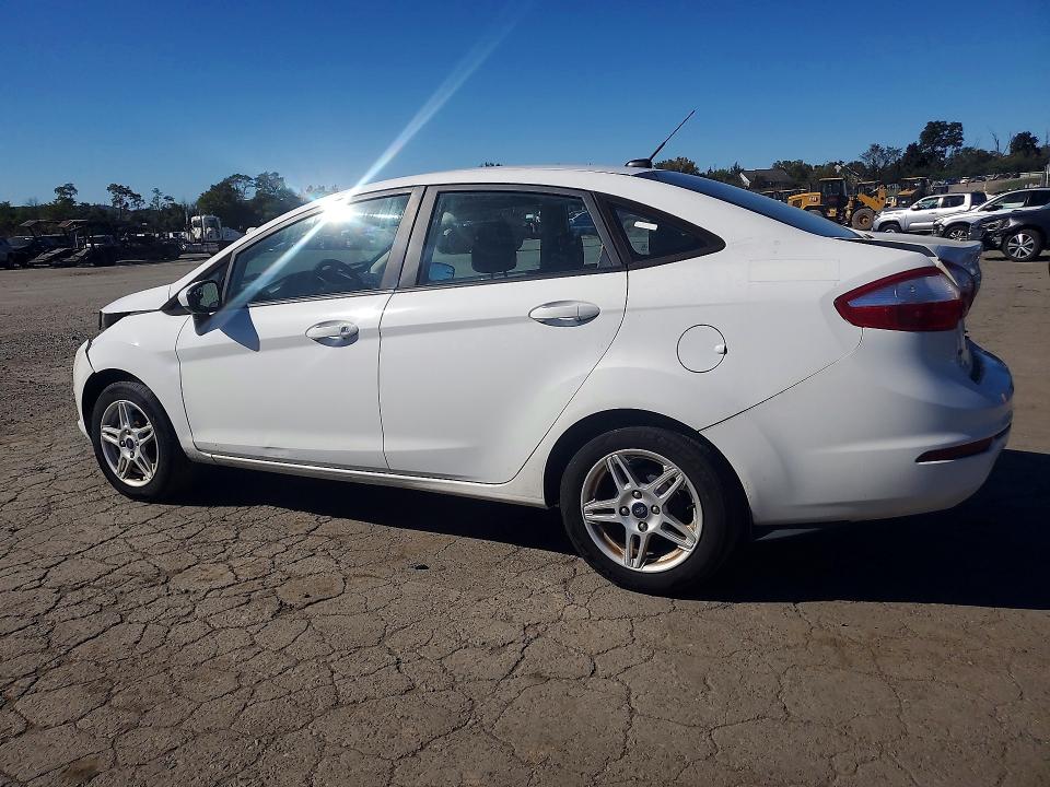 71710276 :رقم المزاد ، 3FADP4BJ2KM164365 vin ، 2019 Ford Fiesta مزاد بيع