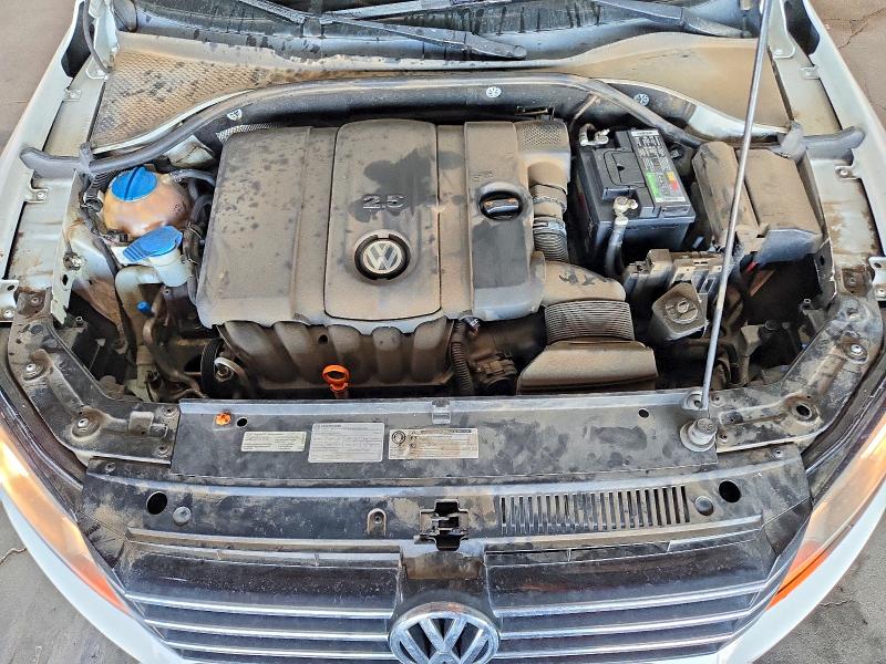 71035856 :رقم المزاد ، 1VWAP7A37DC086488 vin ، 2013 Volkswagen Passat مزاد بيع