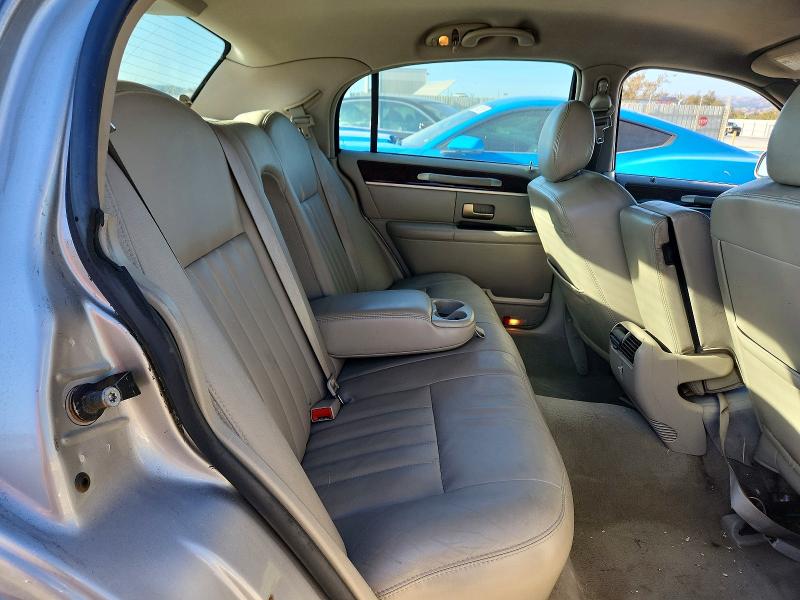Продажа на аукционе авто 2007 Lincoln Town Car, vin: 1LNHM81W17Y620971, номер лота: 71891706
