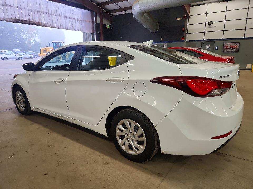 71420916 :رقم المزاد ، 5NPDH4AEXGH677694 vin ، 2016 Hyundai Elantra مزاد بيع