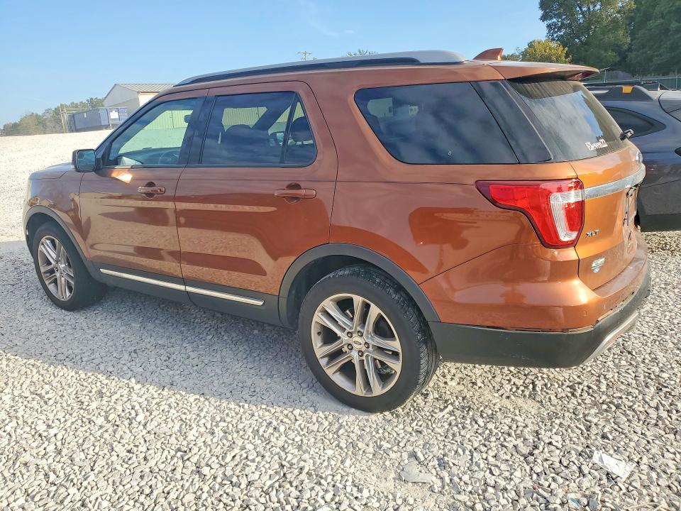 71089496 :رقم المزاد ، 1FM5K8D89HGD77942 vin ، 2017 Ford Explorer مزاد بيع