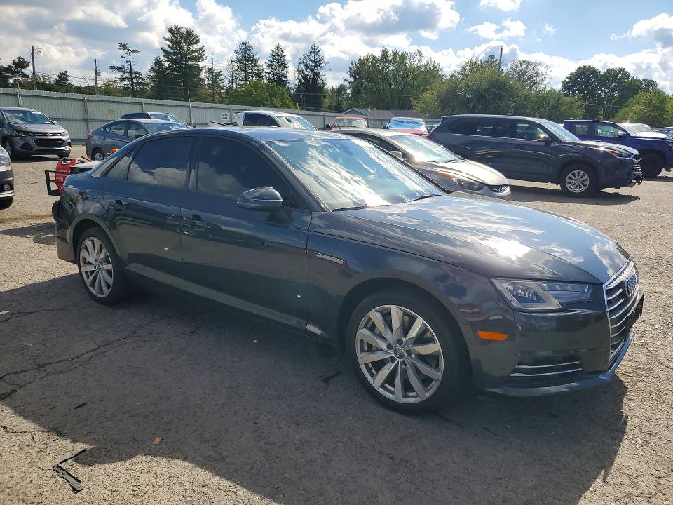 Продаж на аукціоні авто 2017 Audi A4, vin: WAUANAF44HN007549, номер лоту: 71606066