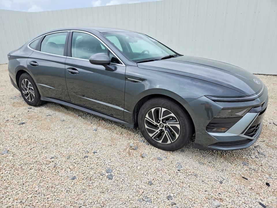 71363136 :رقم المزاد ، KMHL24JJ6TA145995 vin ، 2026 Hyundai Sonata Hybrid مزاد بيع