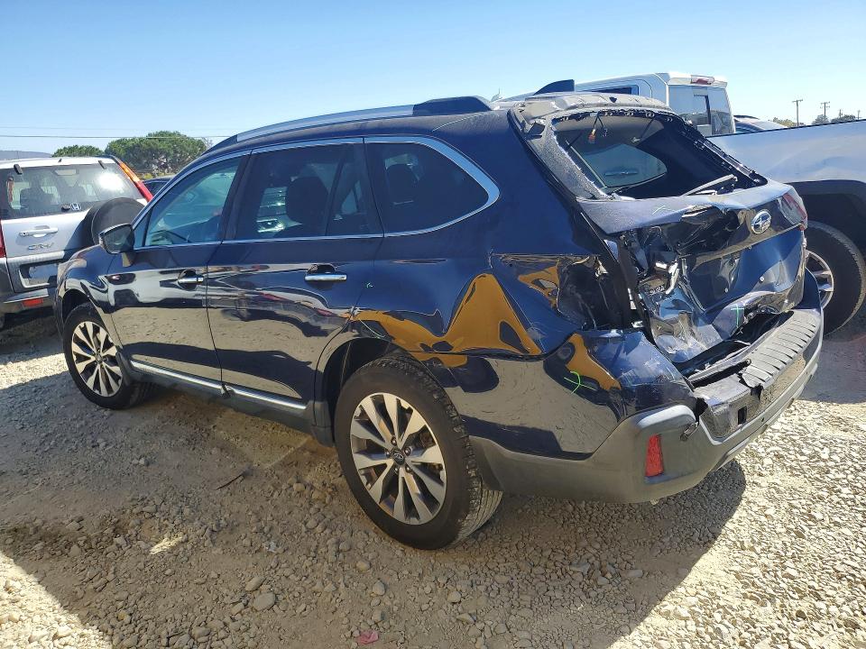 71229726 :رقم المزاد ، 4S4BSATC8J3202577 vin ، 2018 Subaru Outback مزاد بيع