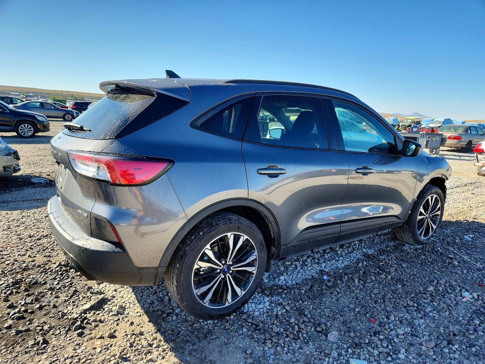 Продаж на аукціоні авто 2022 Ford Escape, vin: 1FMCU9G64NUB14210, номер лоту: 70734536