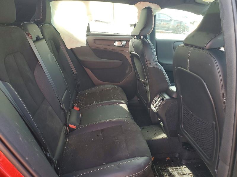 Продаж на аукціоні авто 2021 Volvo Xc40, vin: YV4162UM1M2468211, номер лоту: 71380606