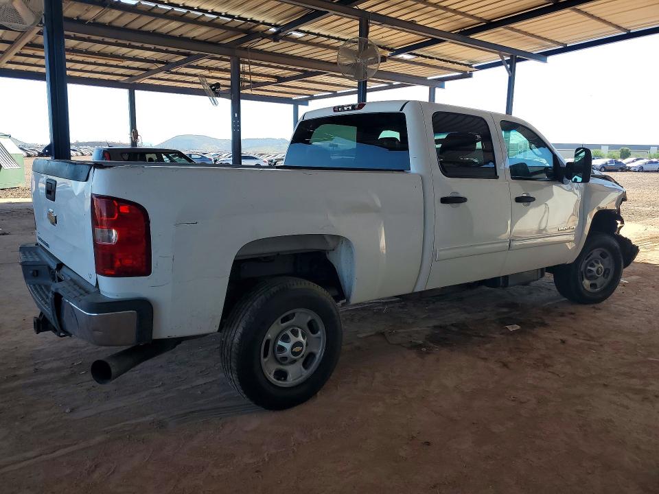 59412736 :رقم المزاد ، 1GC1CXC85BF117062 vin ، 2011 Chevrolet Silverado مزاد بيع