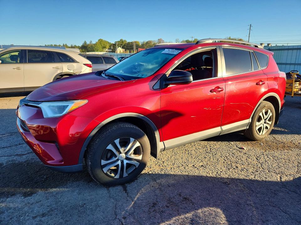 Продажа на аукционе авто 2018 Toyota Rav4, vin: 2T3BFREV7JW731747, номер лота: 71238876