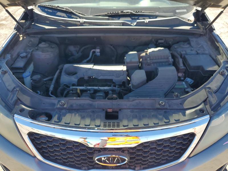 71428686 :رقم المزاد ، 5XYKT3A15BG171803 vin ، 2011 Kia Sorento مزاد بيع