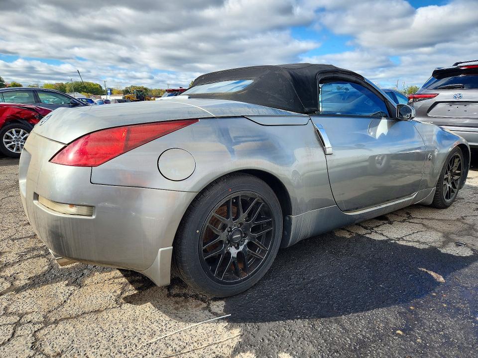 Auction sale of the 2004 Nissan 350z, vin: JN1AZ36A14M252885, lot number: 72412816