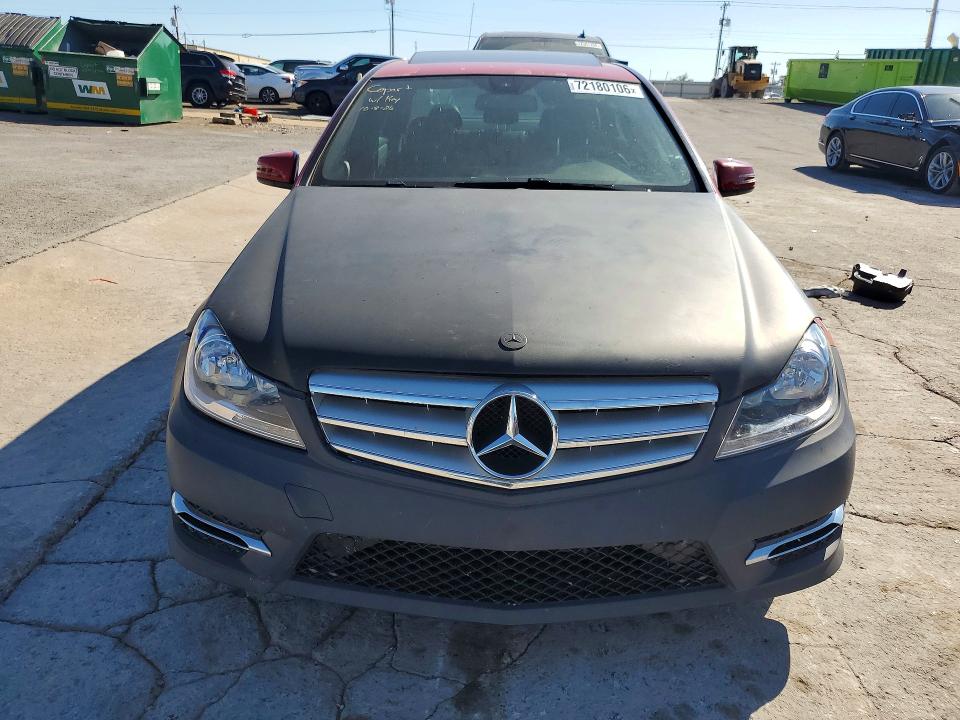 Продажа на аукционе авто 2013 Mercedes-benz C, vin: WDDGF5HB0DA863595, номер лота: 72180106